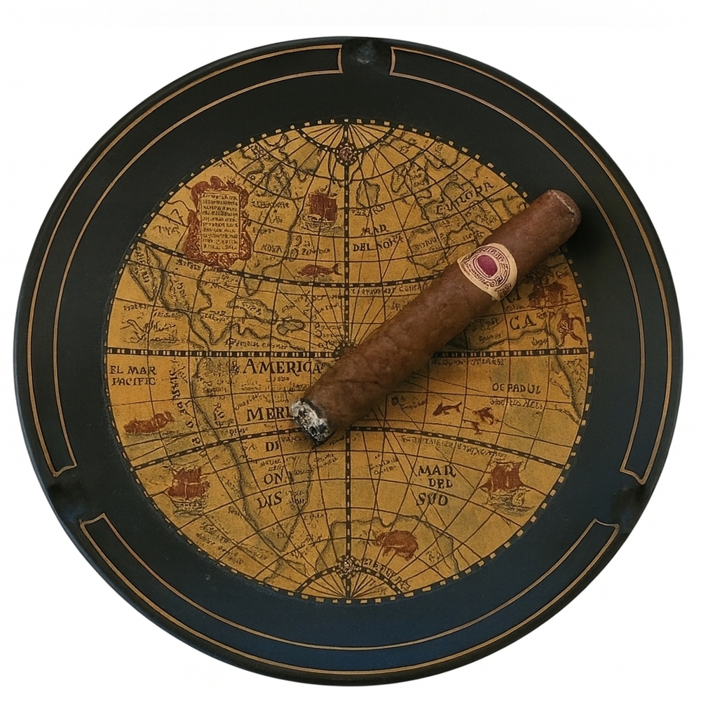 VINTAGE Heygill Imports World Map Cigar Ashtray Handmade in Italy Model #404A